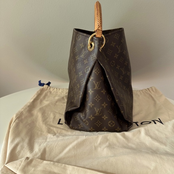 Louis Vuitton Artsy MM - Picture 4 of 15